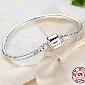 925 Sterling Silver Bracelet